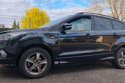 Ford Kuga 82.300 km 14.990 € Vörstetten 79279