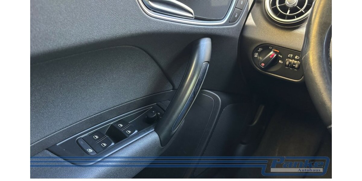 Audi A1 ambition S-Line 1.2*PDC*SHZ*NAV*S&S*Klima 185.191 km 5.990 &euro; Berlin 13187