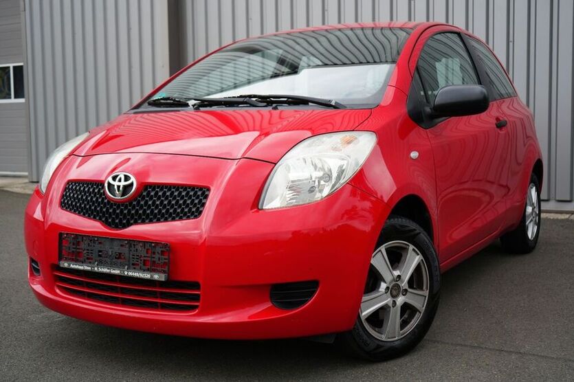 Yaris