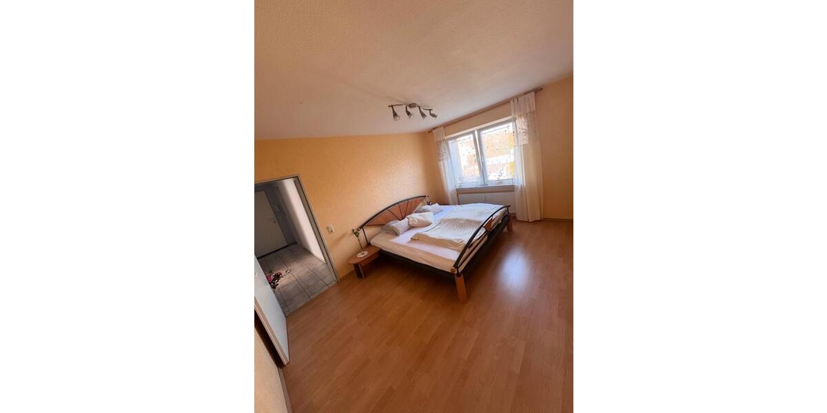 Etagenwohnung Düren Mariaweiler-Hoven - 2 Zimmer, 65 m&sup2;, 735&euro; | Angebot:24876794