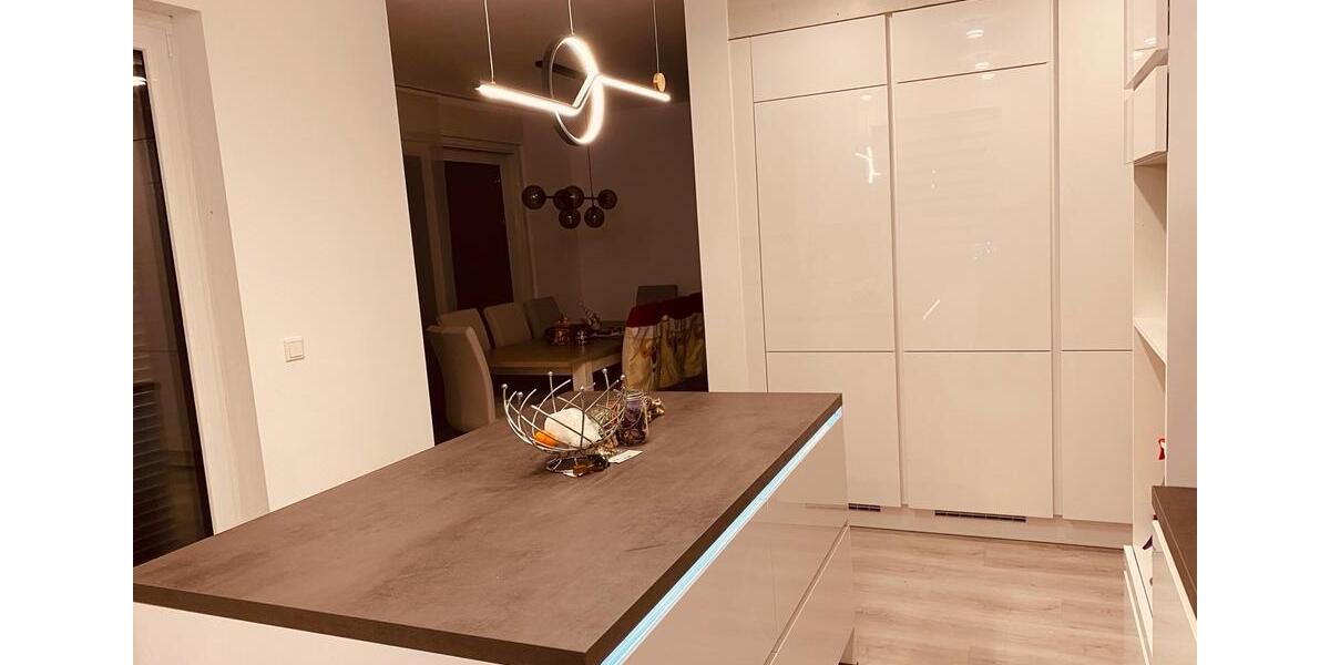 Einfamilienhaus Blomberg - 6 Zimmer, 220 m&sup2;, 649.000&euro; | Angebot:27071856