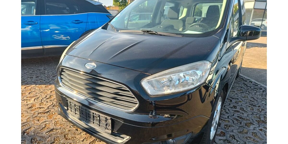Ford Tourneo Courier 70.000 km 5.900 &euro; ensdorf 66806
