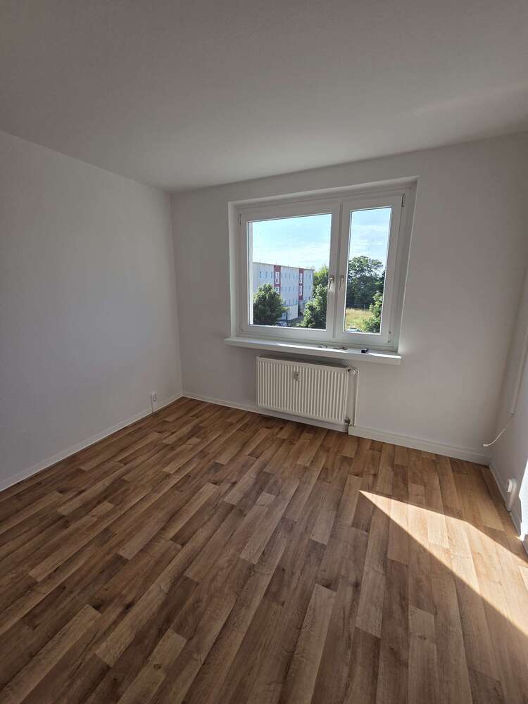 Wohnung zum Mieten in Kritzmow 615 € 74.27 m²