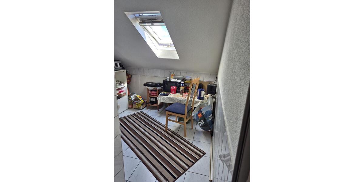 Dachgeschoßwohnung Worms - 2 Zimmer, 60 m&sup2;, 750&euro; | Angebot:26394049
