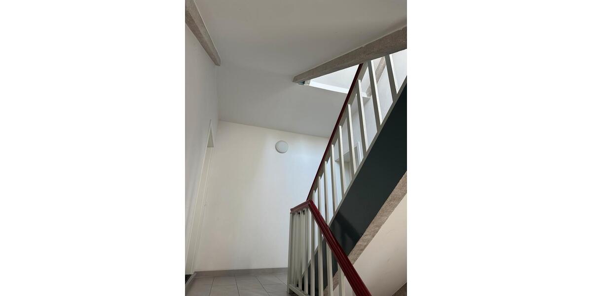 Dachgeschoßwohnung Erfurt Hochheim - 2 Zimmer, 52 m&sup2;, 600&euro; | Angebot:25561210