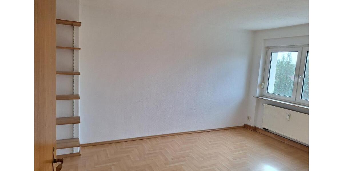 Etagenwohnung Radeberg - 2 Zimmer, 50 m&sup2;, 105.000&euro; | Angebot:26671756