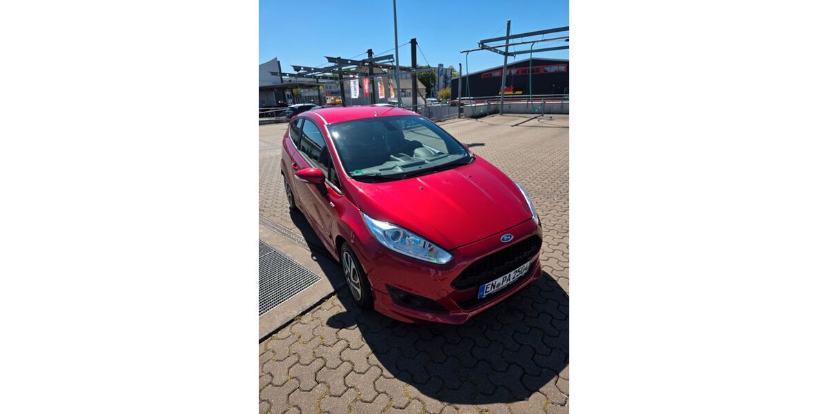 Ford Fiesta 58.000 km 8.200 &euro; Hattingen 45525