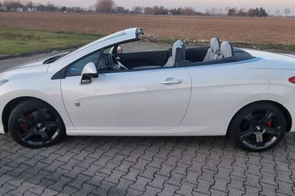 Peugeot 308 94.000 km 11.690 &euro; Rees 46459