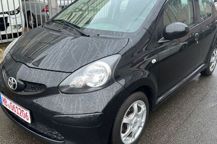 Toyota Aygo (X) 64.600 km 3.730 &euro; Bremen 28215