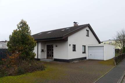 Haus Vellmar Vellmar-West - 4 Zimmer, 186 m&sup2;, 261.100&euro; | Angebot:25037876