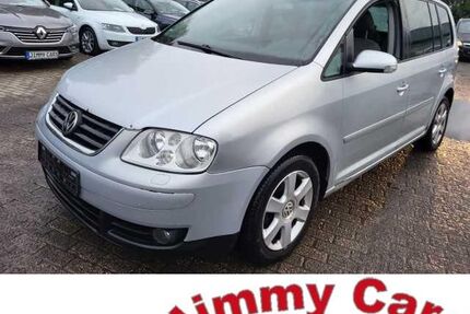 VW Touran 311.000 km 1.850 € Kiel-Moorsee 24145