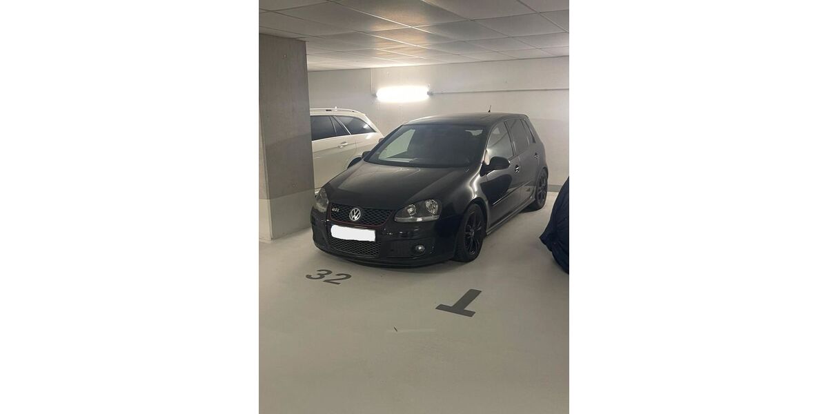 VW Golf 94.000 km 10.000 &euro; Tuttlingen 78532