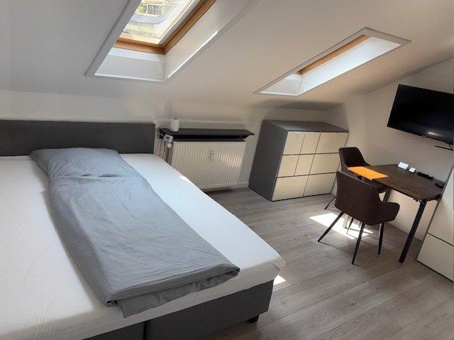 Etagenwohnung Gröbenzell - 2 Zimmer, 94 m&sup2;, 420.000&euro; | Angebot:26845529