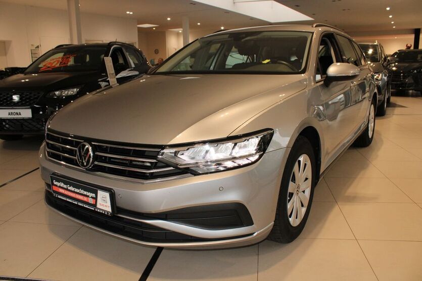 VW Passat Variant 53.478 km 24.963 € Weißwasser 02943