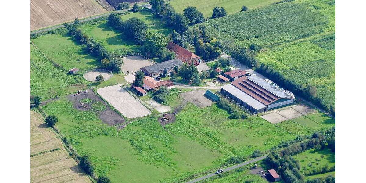 Haus zum Kaufen in Neuschoo 1.590.000 € 676.89 m² 9 zimmer