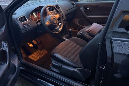 VW Polo 74.000 km 7.900 &euro; Buseck 35418