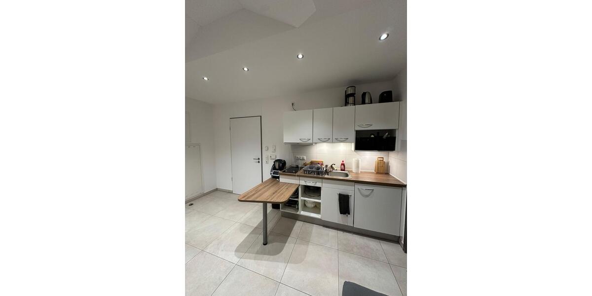 Dachgeschoßwohnung Offenberg - 1.5 Zimmer, 36 m&sup2;, 405&euro; | Angebot:25283562