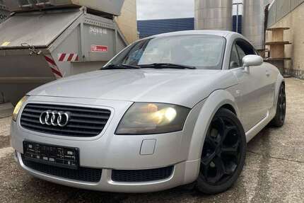 Audi TT 238.000 km 4.000 &euro; Hilden 40724