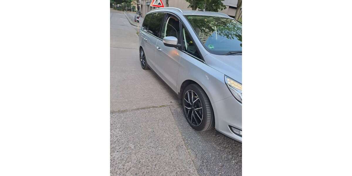 Ford Galaxy 46.000 km 17.999 &euro; Berlin 10117