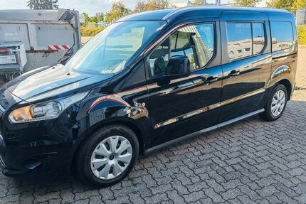 Ford Tourneo Connect 181.200 km 10.880 &euro; Braunschweig 38110