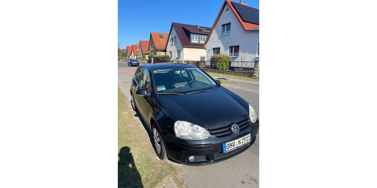 VW Golf 213.000 km 3.700 &euro; Hennigsdorf 16761