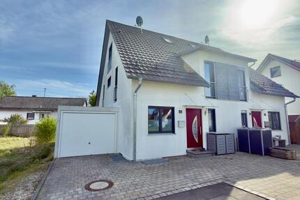 Haus Moosburg an der Isar - 4 Zimmer, 130 m&sup2;, 1.650&euro; | Angebot:26382716