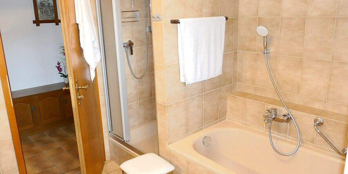 Etagenwohnung Bayerbach - 3 Zimmer, 88 m&sup2;, 234.000&euro; | Angebot:23936959