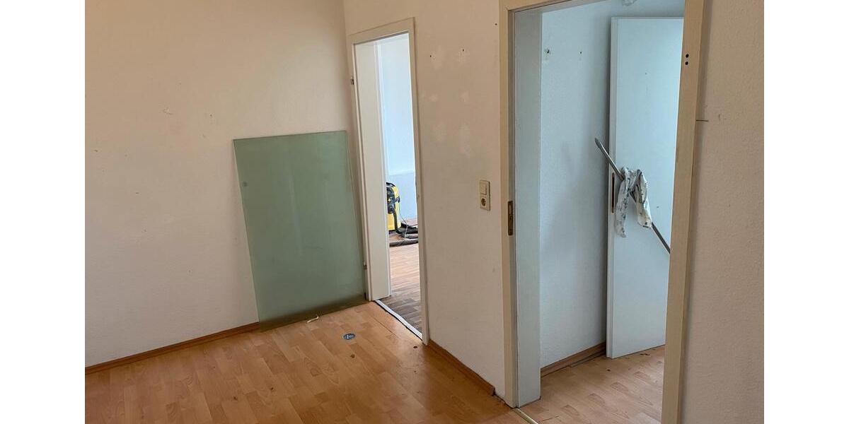 Etagenwohnung Magdeburg - 4.5 Zimmer, 140 m&sup2;, 220.000&euro; | Angebot:27133930