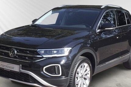 VW T-Roc 8.623 km 32.987 € Otterndorf 21762