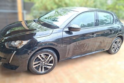Peugeot 208 56.800 km 11.400 &euro; Wendisch Rietz 15864
