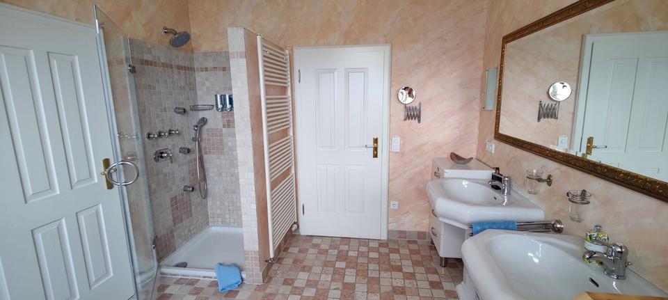 Einfamilienhaus Dillingen an der Donau - 7 Zimmer, 270 m&sup2;, 1.150.000&euro; | Angebot:26862929