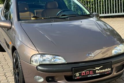 Opel Tigra 48.000 km 3.999 &euro; Norderstedt 22848