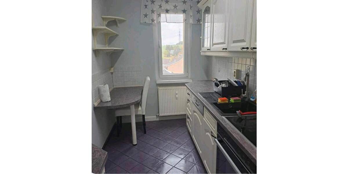 Etagenwohnung Hohenstein-Ernstthal Ernstthal - 3 Zimmer, 62 m&sup2;, 31.000&euro; | Angebot:27028747