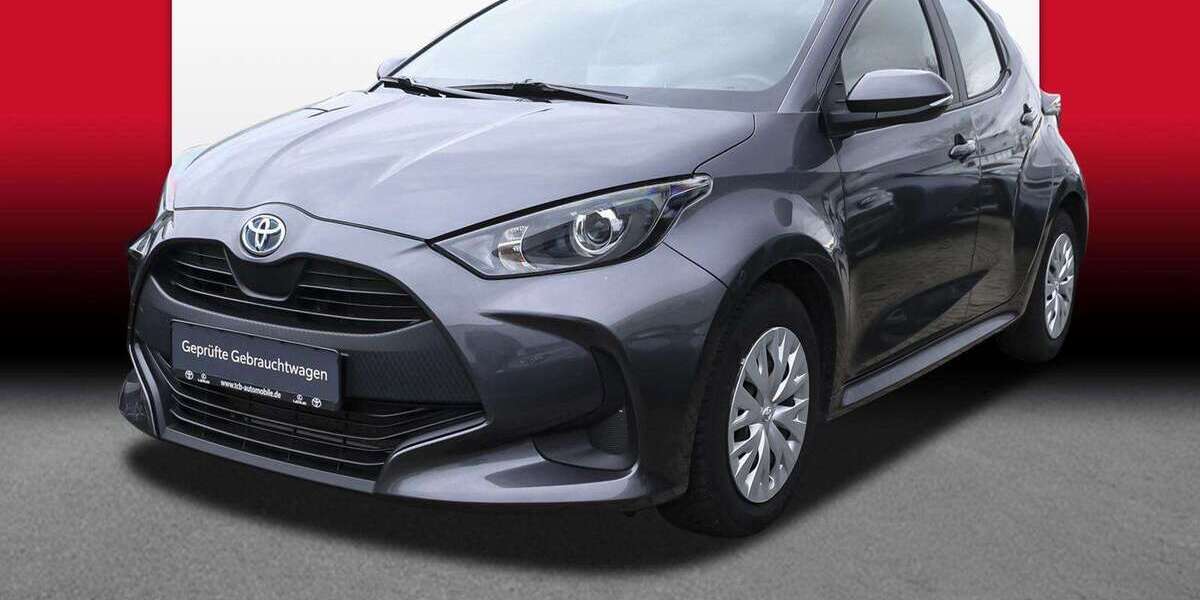 Toyota Yaris 99.230 km 17.989 &euro; Recklinghausen 45659