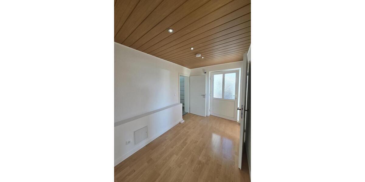 Etagenwohnung Lüdersdorf - 2 Zimmer, 52 m&sup2;, 570&euro; | Angebot:25397831