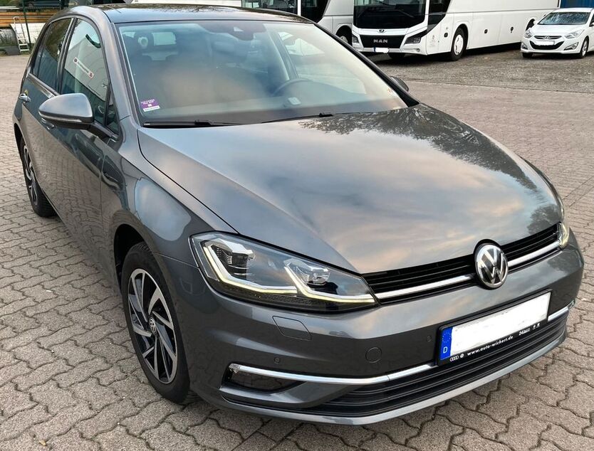 VW Golf 44.000 km 22.200 € Hamburg 22457