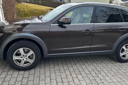 Audi Q5 258.000 km 9.900 &euro; Markt Schwaben 85570