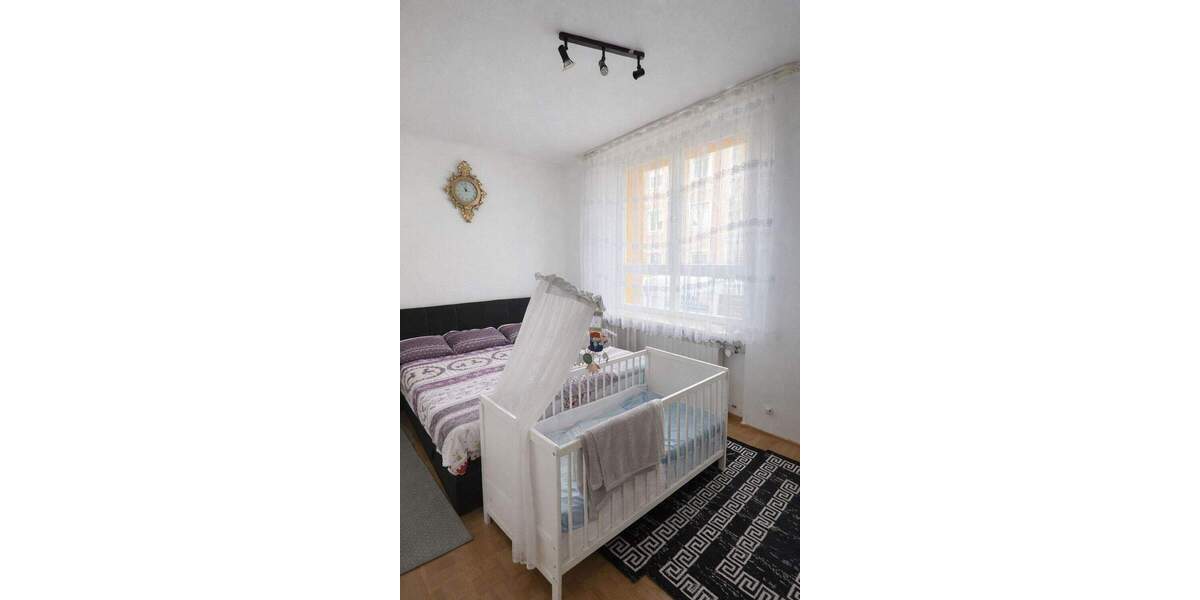 Etagenwohnung Ansbach - 3 Zimmer, 87 m&sup2;, 240.000&euro; | Angebot:25679039