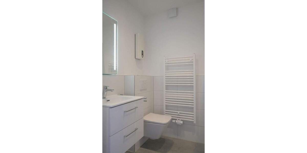 Etagenwohnung Bremen Woltmershausen - 2 Zimmer, 67 m&sup2;, 790&euro; | Angebot:25401963