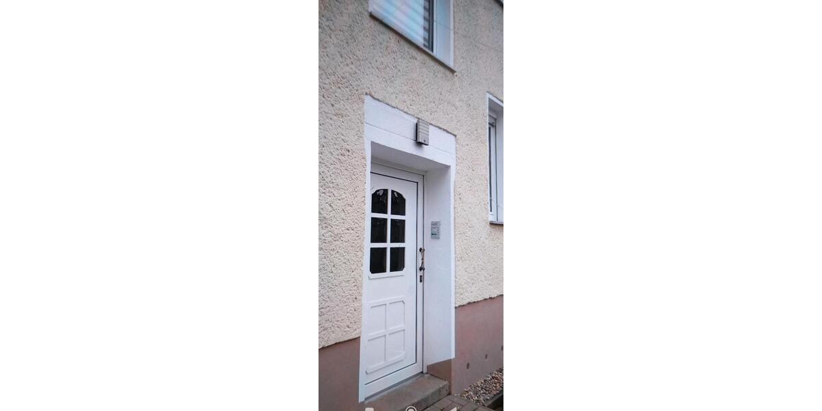 Etagenwohnung Staßfurt - 2 Zimmer, 45 m&sup2;, 30.000&euro; | Angebot:27043089