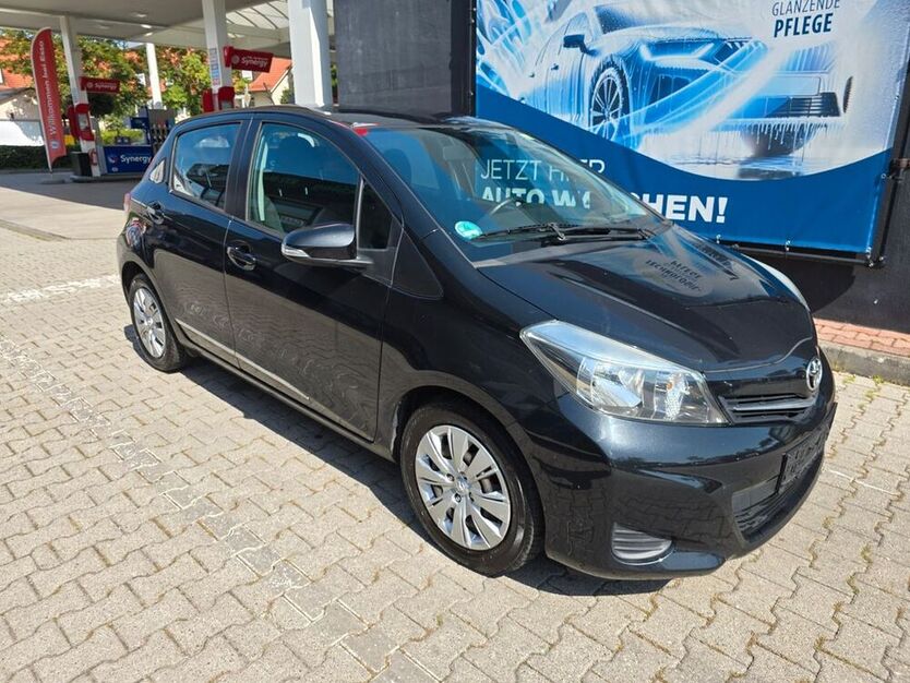Yaris