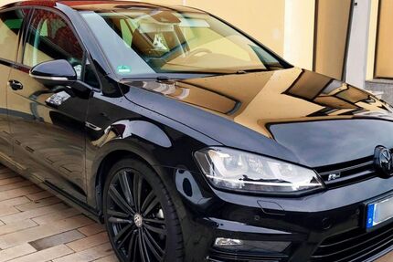 VW Golf 68.000 km 15.490 &euro; Bitterfeld-Wolfen 06749