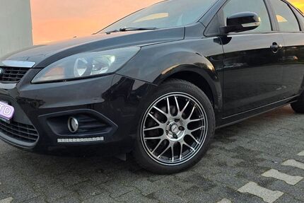 Ford Focus 120.000 km 4.499 &euro; Mönchengladbach 41238