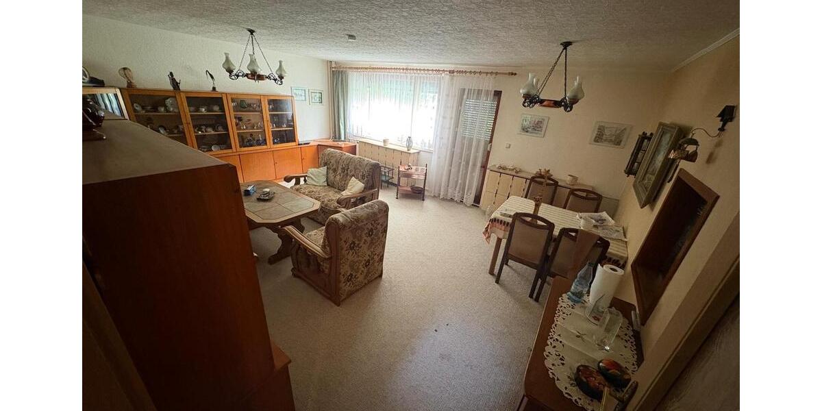 Einfamilienhaus Arnstadt - 10 Zimmer, 160 m&sup2;, 350.000&euro; | Angebot:27027008