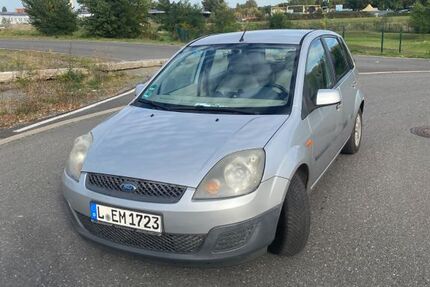 Ford Fiesta 152.719 km 2.600 &euro; Leipzig 04105