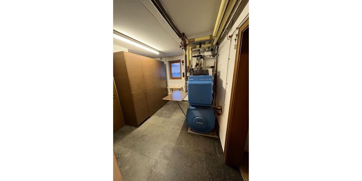 Einfamilienhaus Bad Ditzenbach - 4 Zimmer, 100 m&sup2;, 1.000&euro; | Angebot:24705442