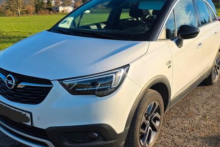 Opel Crossland (X) 38.600 km 12.450 € Stuttgart 70499