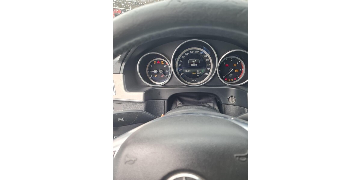 Mercedes-Benz E 200 800.316 km 2.800 &euro; Dortmund 44135