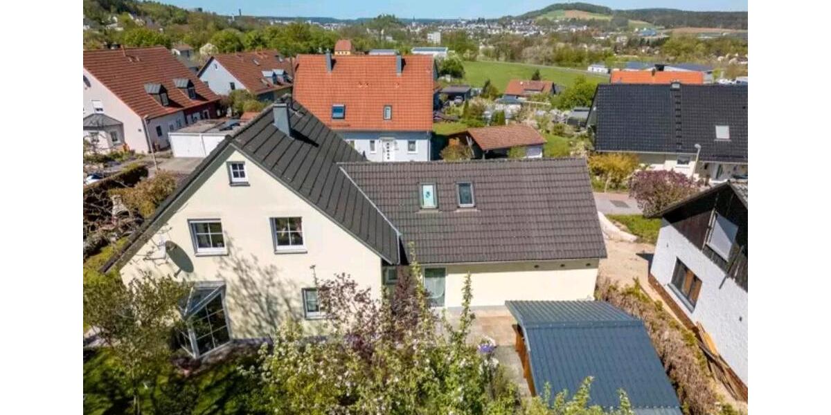 Einfamilienhaus Sulzbach-Rosenberg Rosenberg - 6 Zimmer, 145 m&sup2;, 485.000&euro; | Angebot:27302139