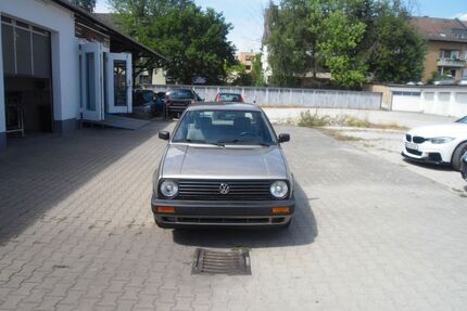 VW Golf 125.043 km 8.999 &euro; Bamberg 96052